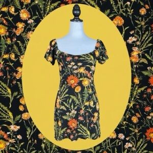 Urban Outfitters Black Multicolored Floral Print Short Puff Sleeve Mini Dress M